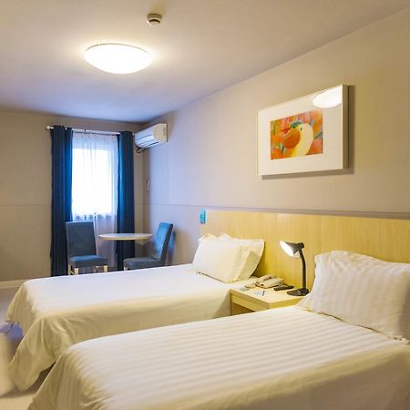 Jingjiang Inn South Pudong Road Tangqiao Шанхай Екстериор снимка